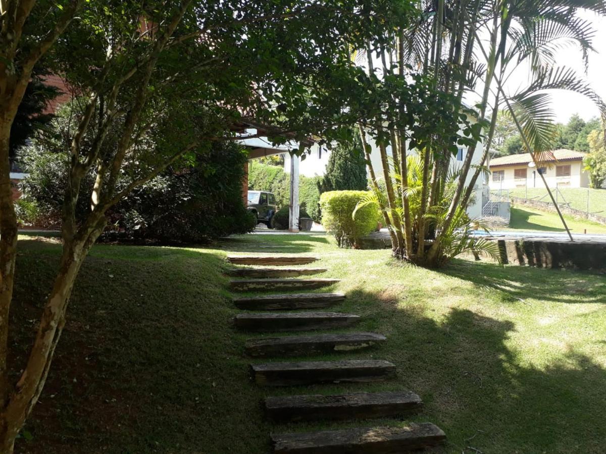 Alugo Linda Casa De Campo Perto De Sao Paulo Com Otimo Jardim, Piscina E Lareira. Sara-Sara Exterior foto